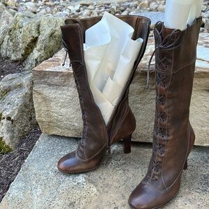 Gianni Bini brown leather lace up front knee high boots size 7M 3.5” heel zip up